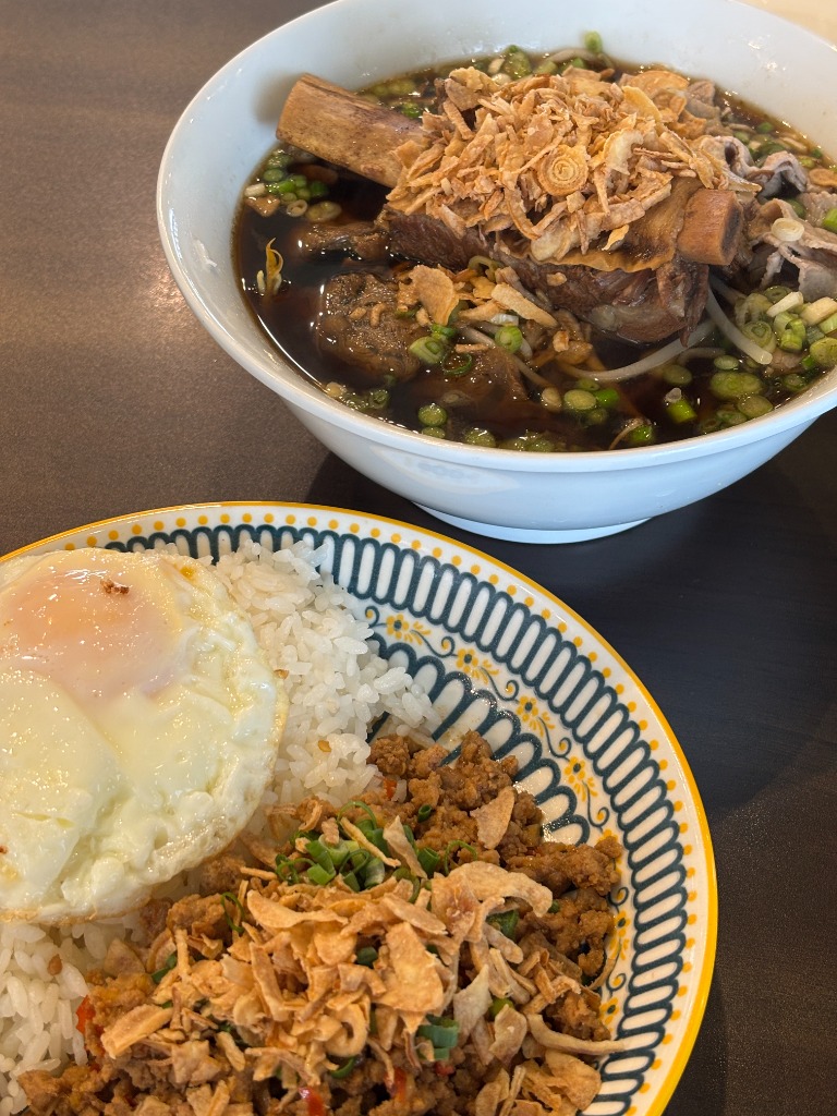 [영종도] 이국적인 분위기가 가득한 태국 맛집 '파이뎅' ㅣ 운서역 맛집
